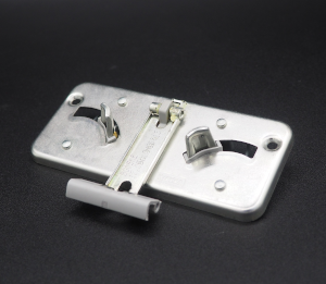 Serrure fenêtre Velux